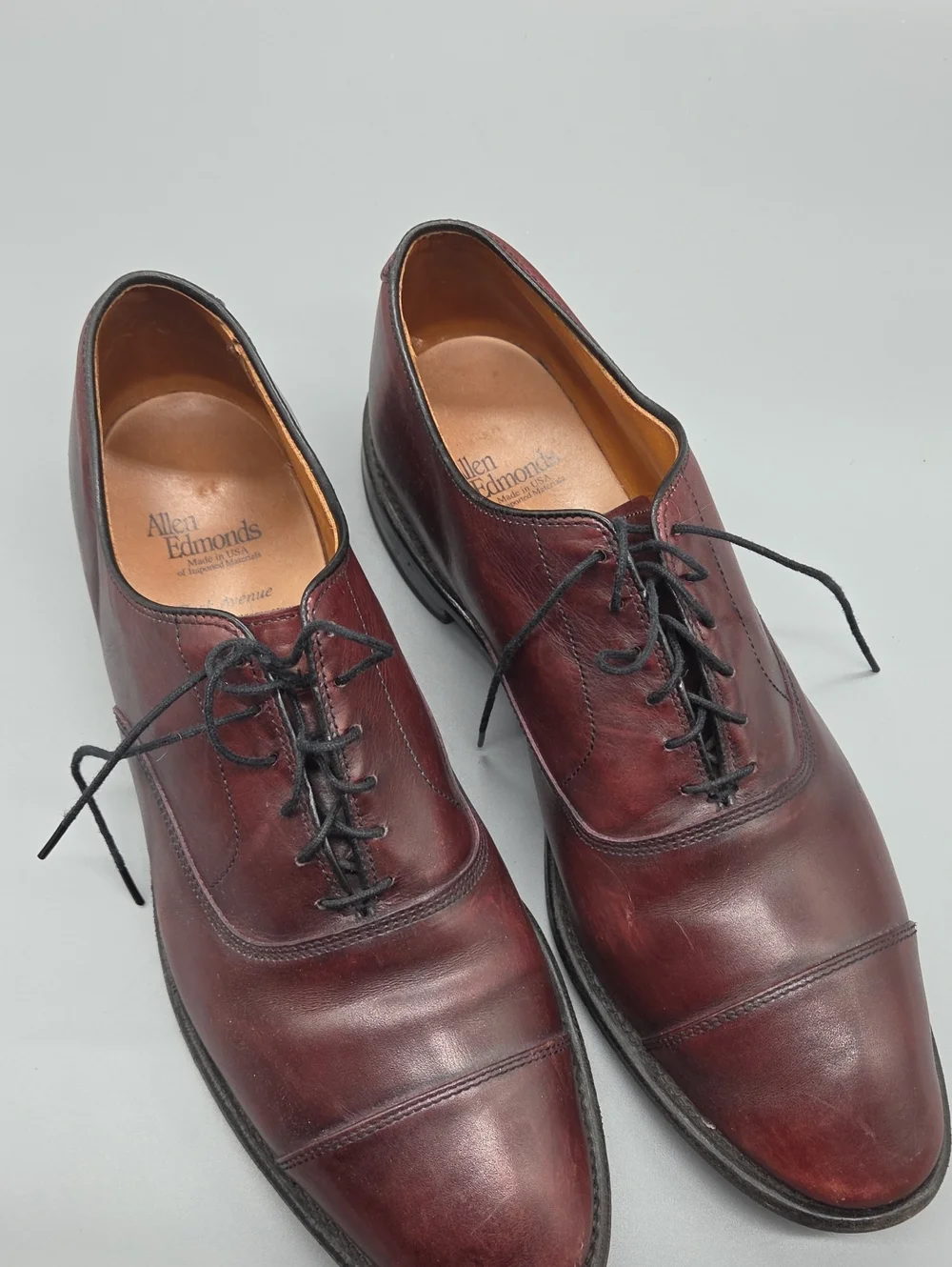 Allen Edmonds Men's Burgundy Cap-Toe Leather Oxfords